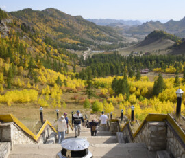 Ariyabal Temple. A place of meditation. Gives a great view of the National Park.